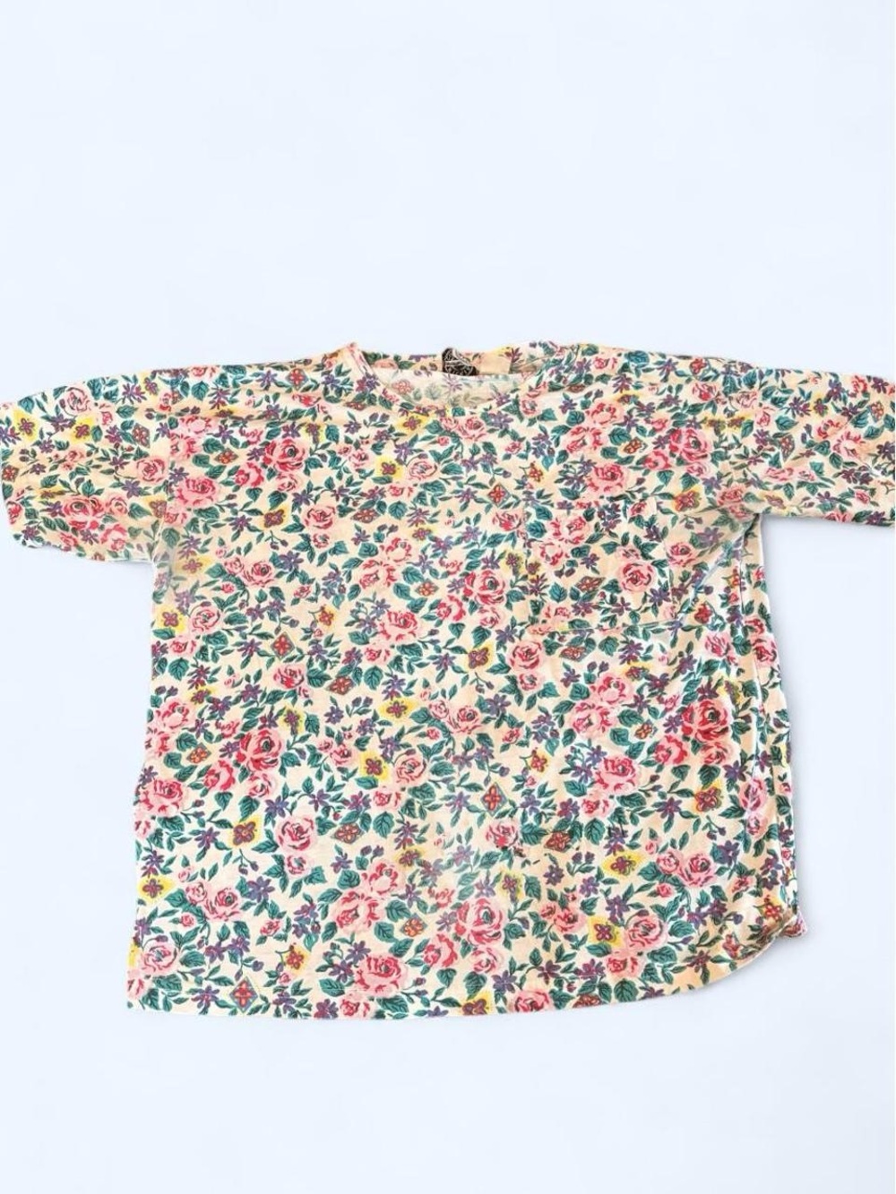 🌸 Vintage 80s/90s All-Over Print Floral Pocket Tee 🌸